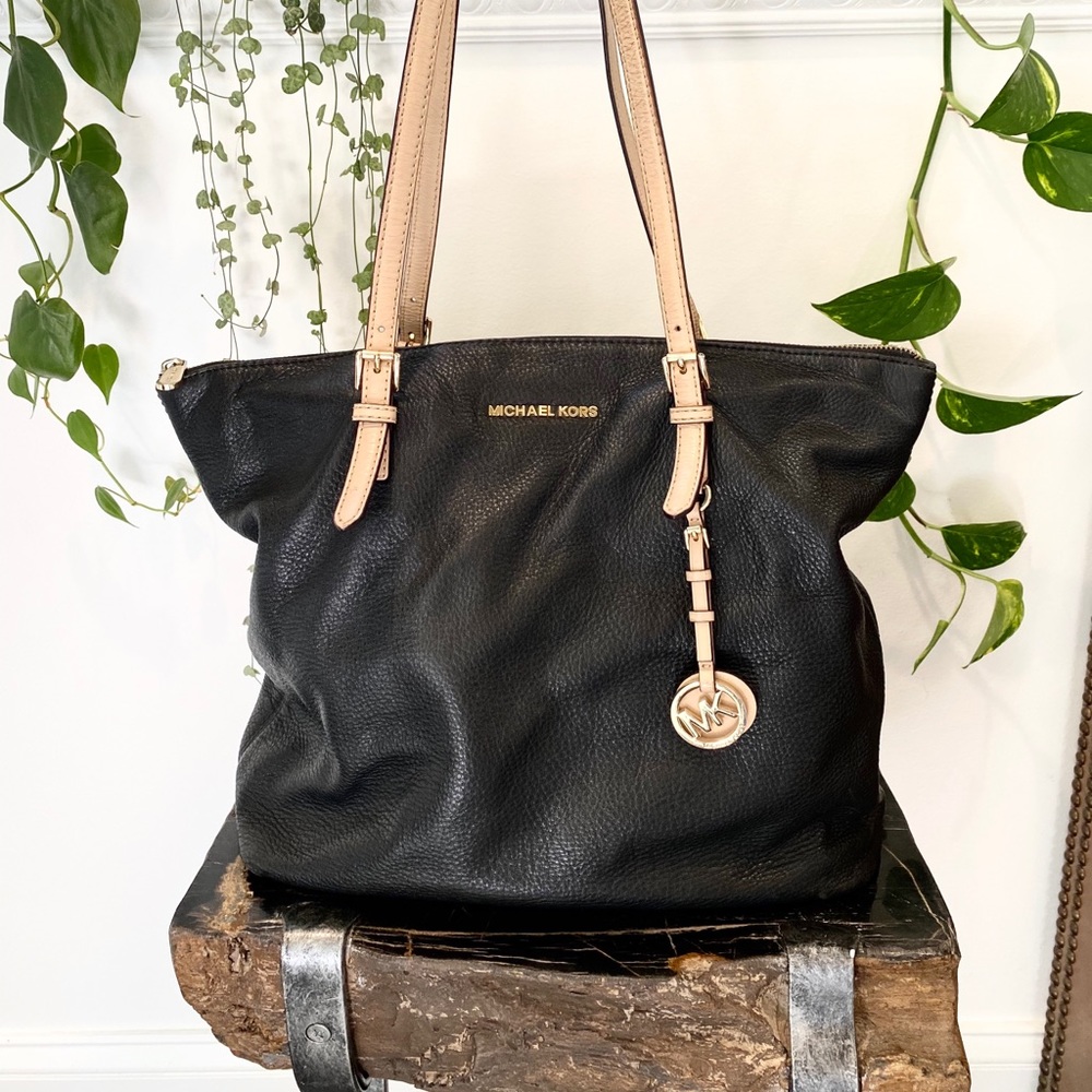MICHAEL KORS leather bag